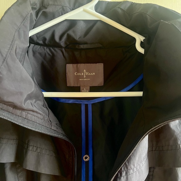 Cole Haan Packable Rain Jacket - Picture 3 of 4
